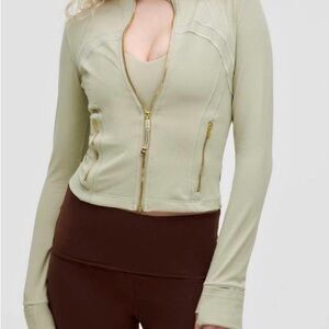 Lululemon Cropped Define Jacket with Gold Zipper